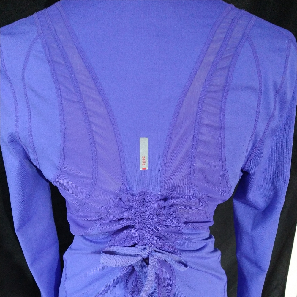 M) Zella Mesh Panel Drawstring Back Jacket - image 5